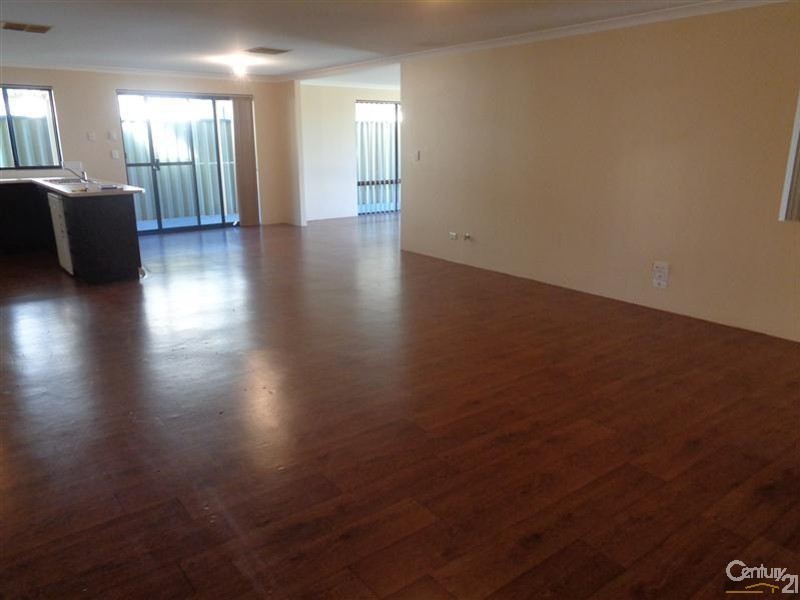 19 Brussels Circuit, Port Kennedy WA 6172