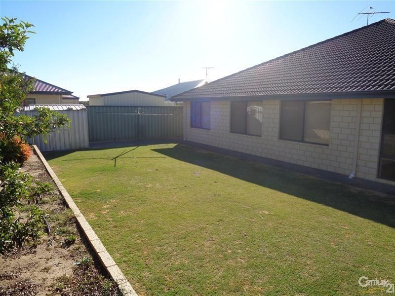 19 Brussels Circuit, Port Kennedy WA 6172