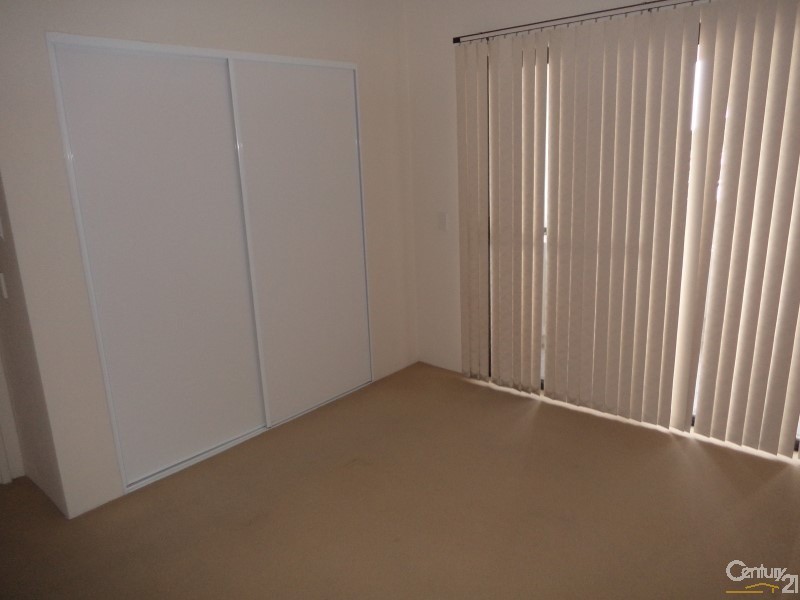 77/18-24 Kent Street, Rockingham WA 6168