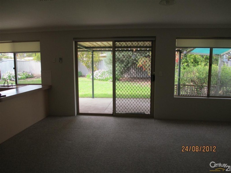 14 Bandera Close, Warnbro WA 6169