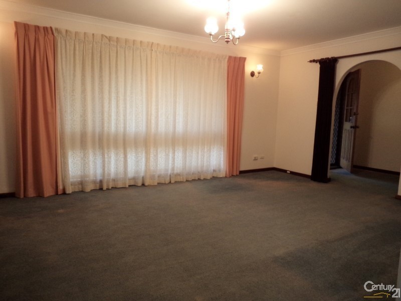 12 Donald Drive, Safety Bay WA 6169