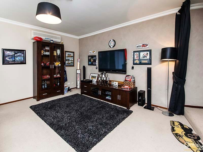 52 Houston Street, Rockingham WA 6168