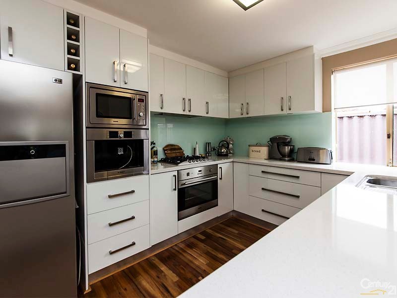 52 Houston Street, Rockingham WA 6168