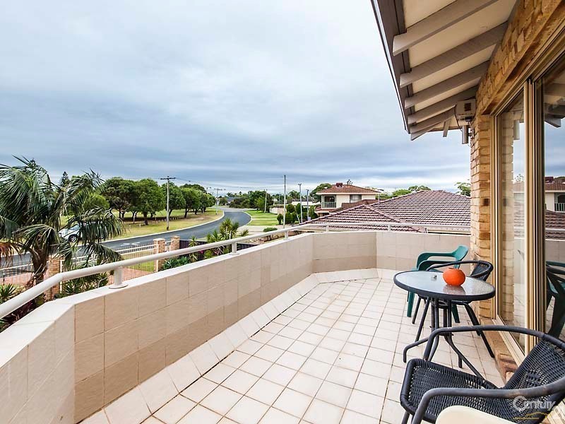 52 Houston Street, Rockingham WA 6168