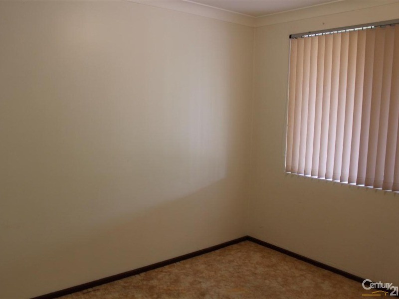 4 Monkton Way, Warnbro WA 6169