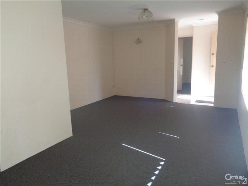 6 Link Way, Cooloongup WA 6168