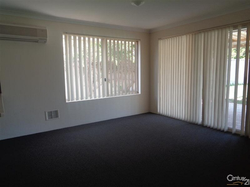 6 Link Way, Cooloongup WA 6168