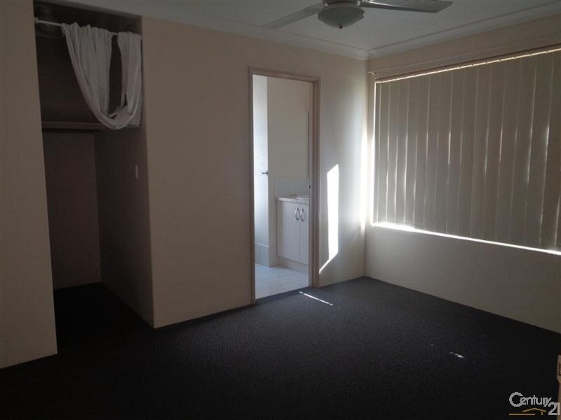 6 Link Way, Cooloongup WA 6168
