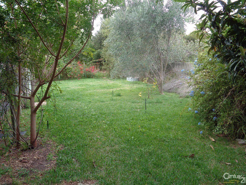 210 Safety Bay Road, Safety Bay WA 6169