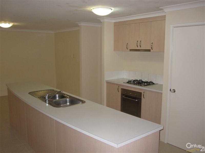 4 Sorrento Turn, Secret Harbour WA 6173