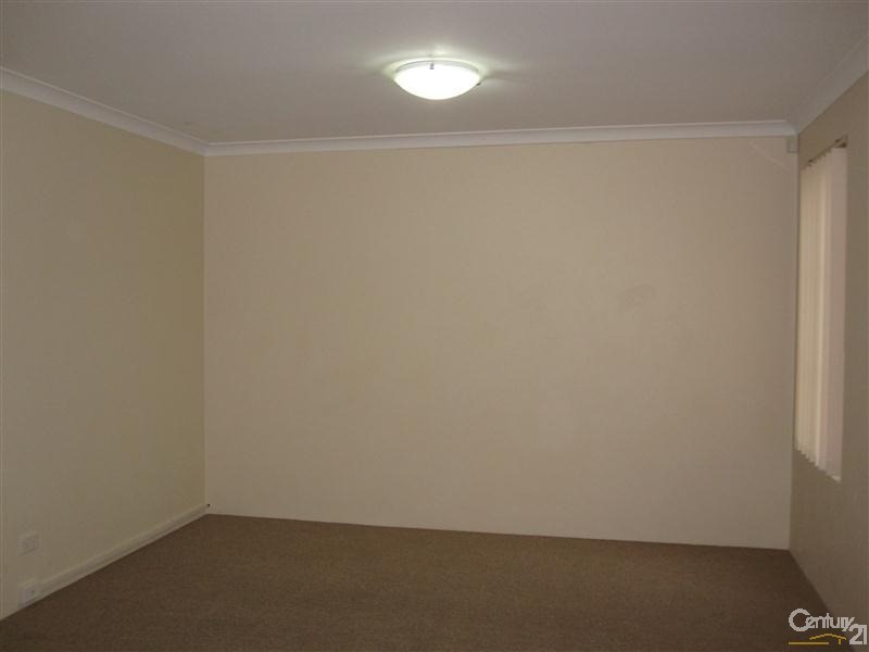 4 Sorrento Turn, Secret Harbour WA 6173