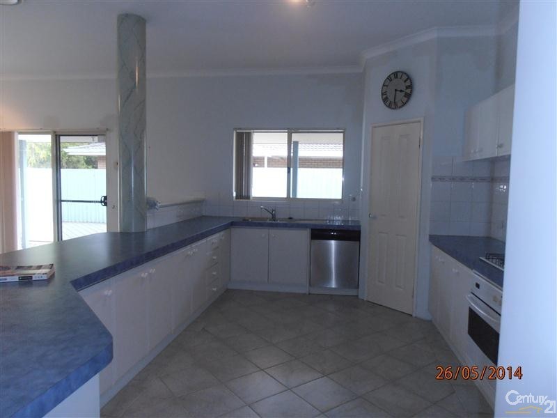 6 Vickery Street, Rockingham WA 6168