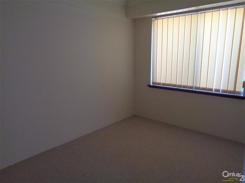 521 Safety Bay Road, Waikiki WA 6169