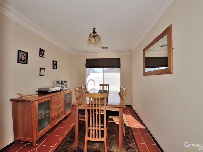 28 Keel Cove, Waikiki WA 6169