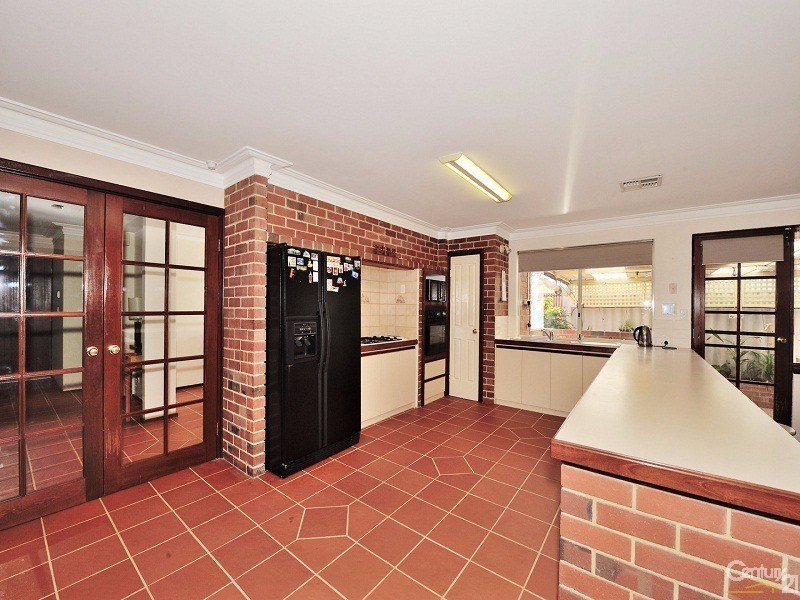 28 Keel Cove, Waikiki WA 6169