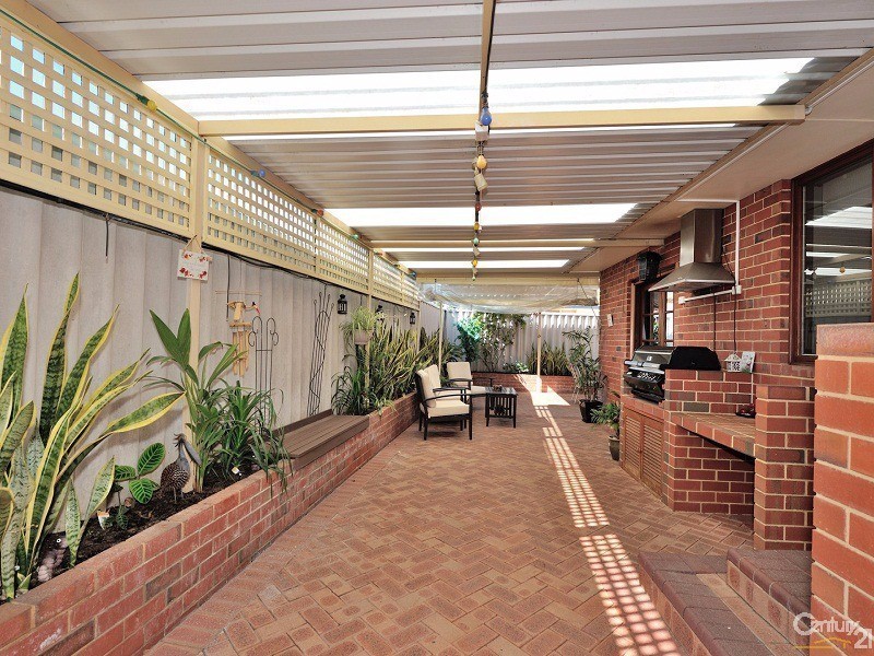 28 Keel Cove, Waikiki WA 6169