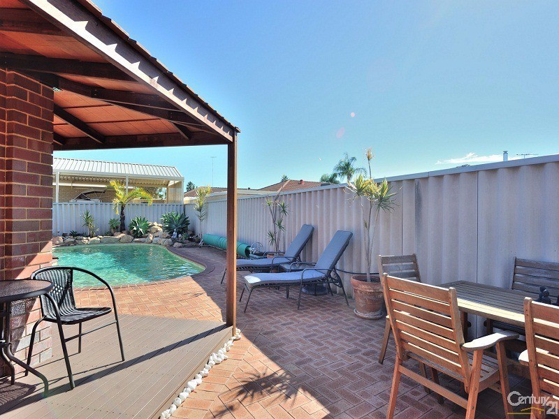 28 Keel Cove, Waikiki WA 6169