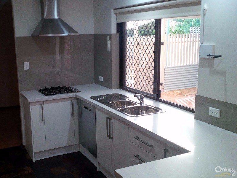 151 Fendam Street, Warnbro WA 6169