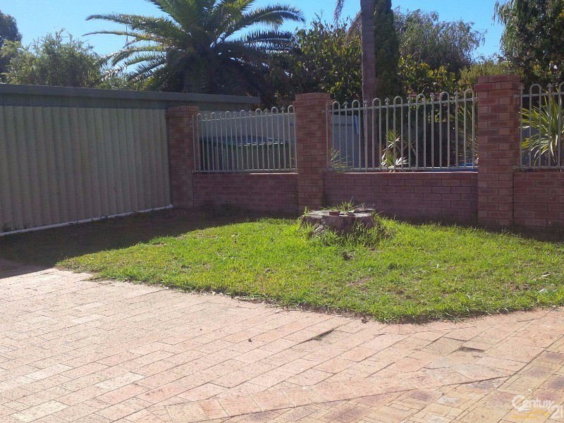 151 Fendam Street, Warnbro WA 6169