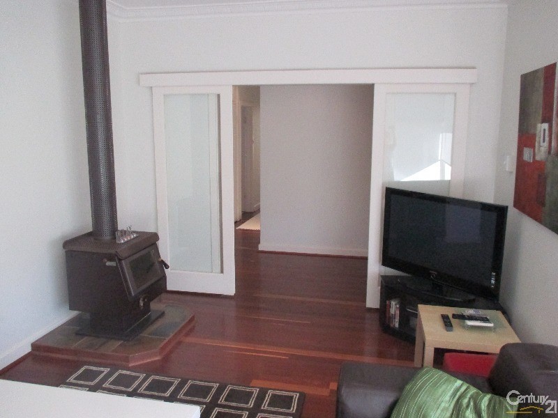 23 Waller Street, Rockingham WA 6168