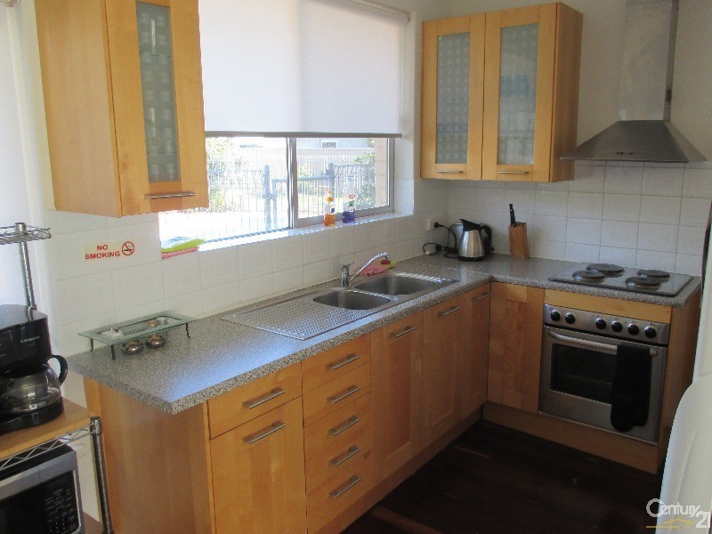 23 Waller Street, Rockingham WA 6168