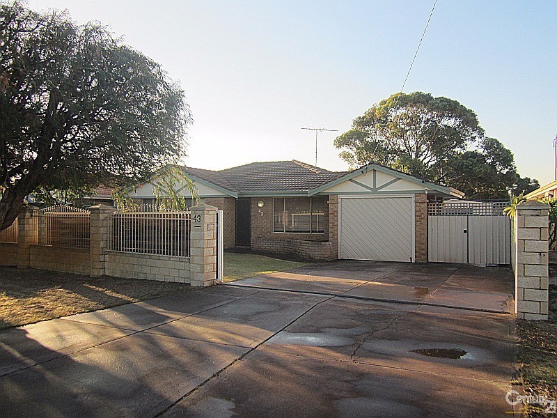 43 Kurrajong Road, Safety Bay WA 6169