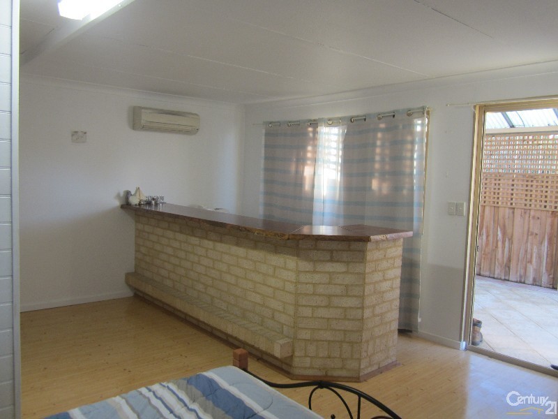 43 Kurrajong Road, Safety Bay WA 6169