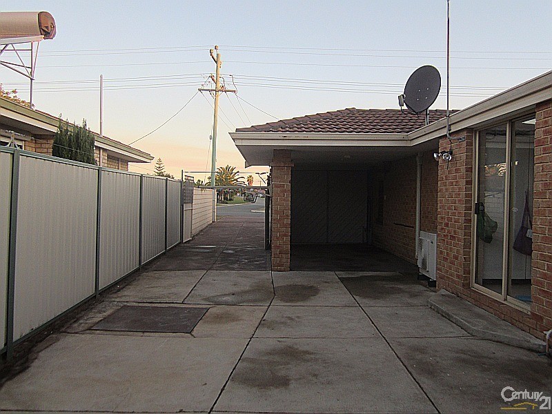 43 Kurrajong Road, Safety Bay WA 6169