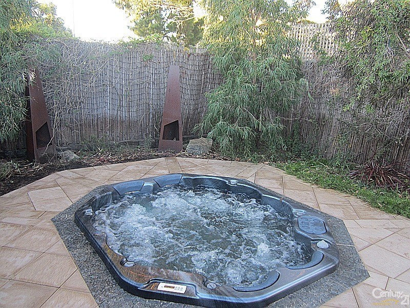 43 Kurrajong Road, Safety Bay WA 6169