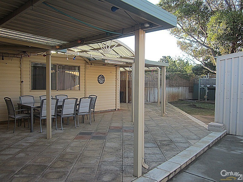 43 Kurrajong Road, Safety Bay WA 6169