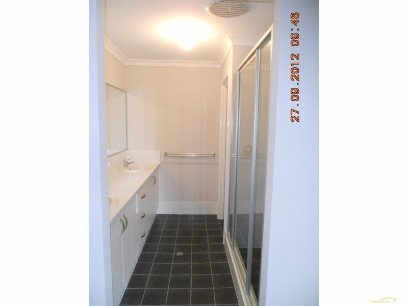 16 Jane Turn, Baldivis WA 6171