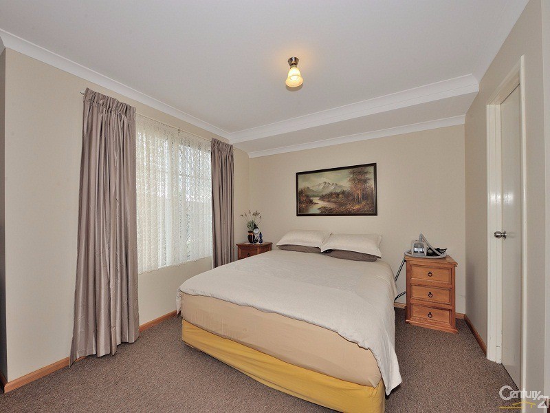 39 Tryall Avenue, Port Kennedy WA 6172