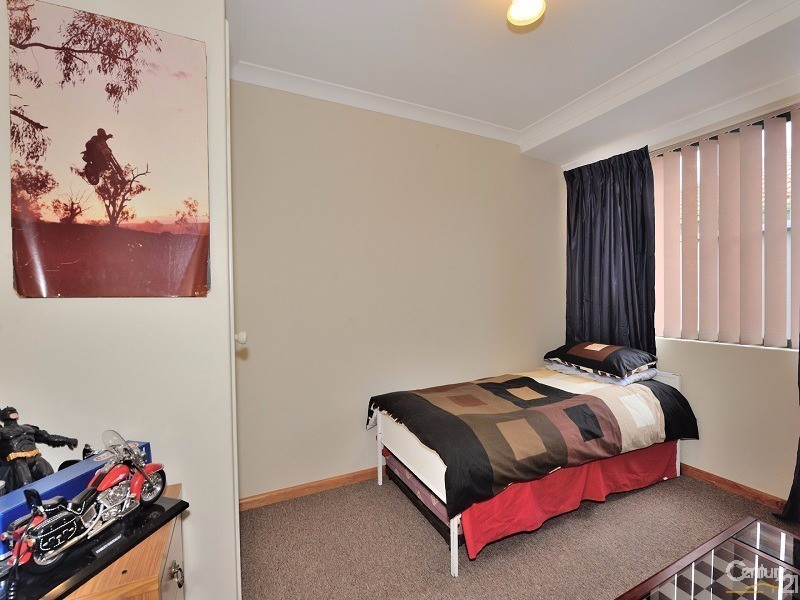 39 Tryall Avenue, Port Kennedy WA 6172