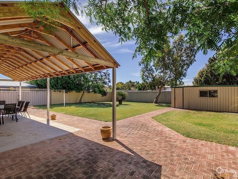 3 Cotton Place, Waikiki WA 6169