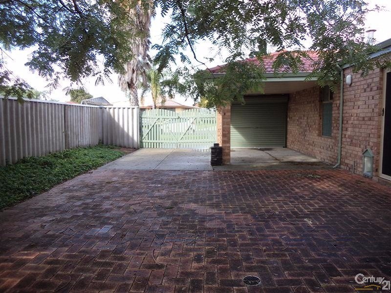 3 Cotton Place, Waikiki WA 6169