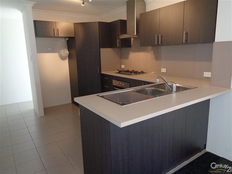 3/213 Willmott Drive, Waikiki WA 6169