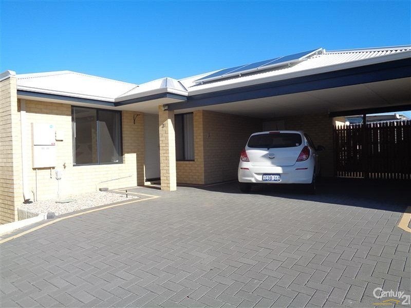 3/213 Willmott Drive, Waikiki WA 6169