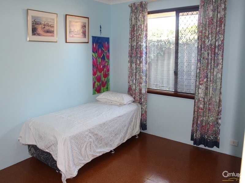 17 Hopkins Place, Waikiki WA 6169