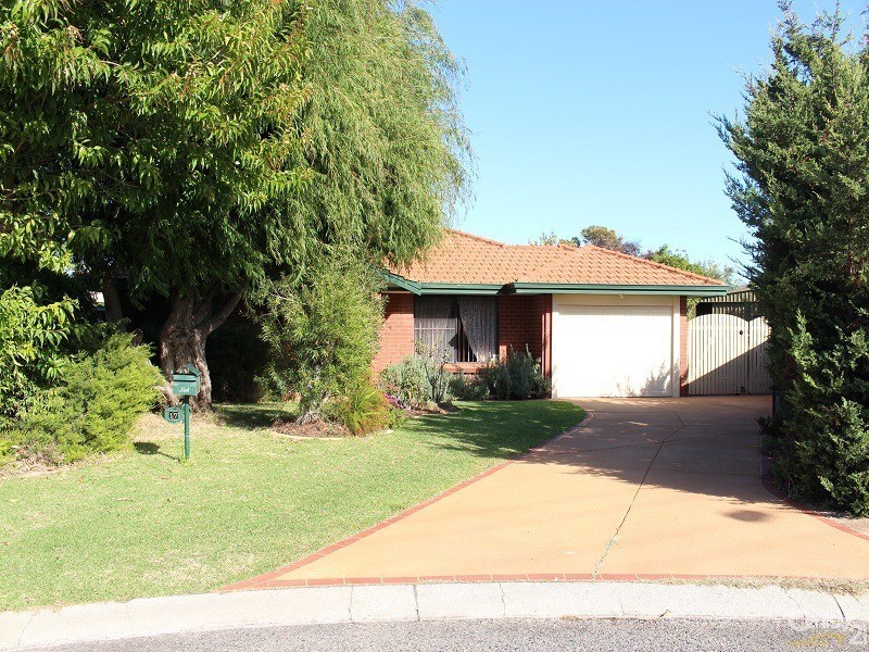 17 Hopkins Place, Waikiki WA 6169