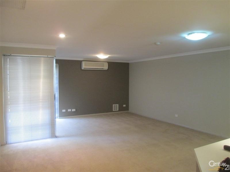 13/36 Epsilon Drive, Rockingham WA 6168
