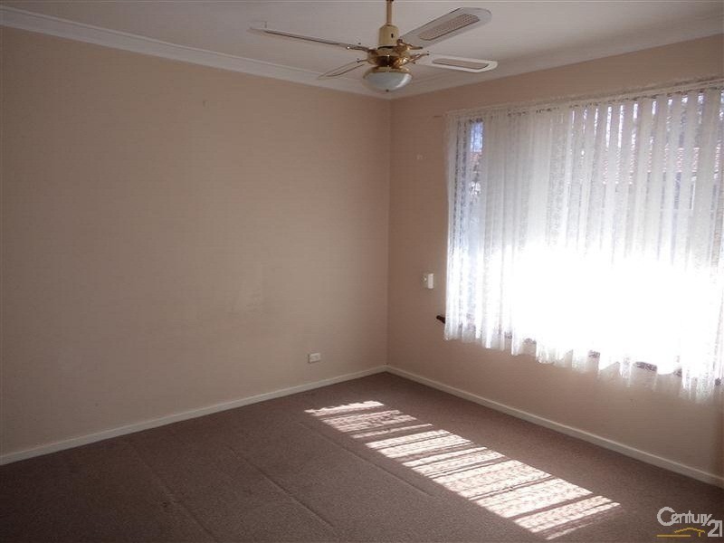 5 Moorine Court, Hillman WA 6168