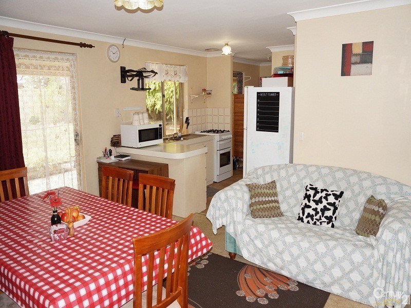 9 Jaugle Place, Waikiki WA 6169