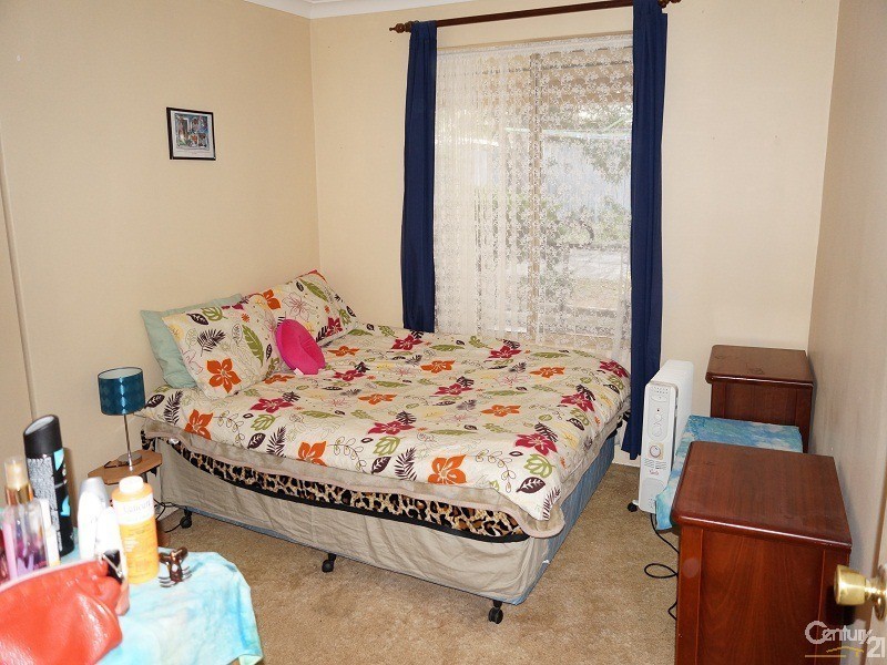 9 Jaugle Place, Waikiki WA 6169