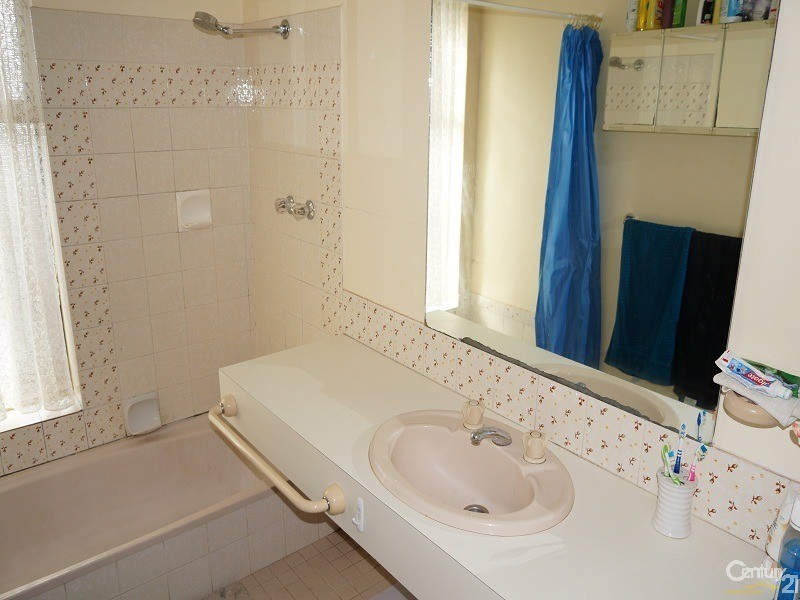 9 Jaugle Place, Waikiki WA 6169