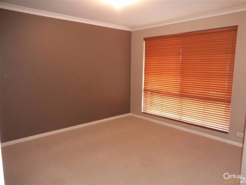 1 Leeder Street, Safety Bay WA 6169