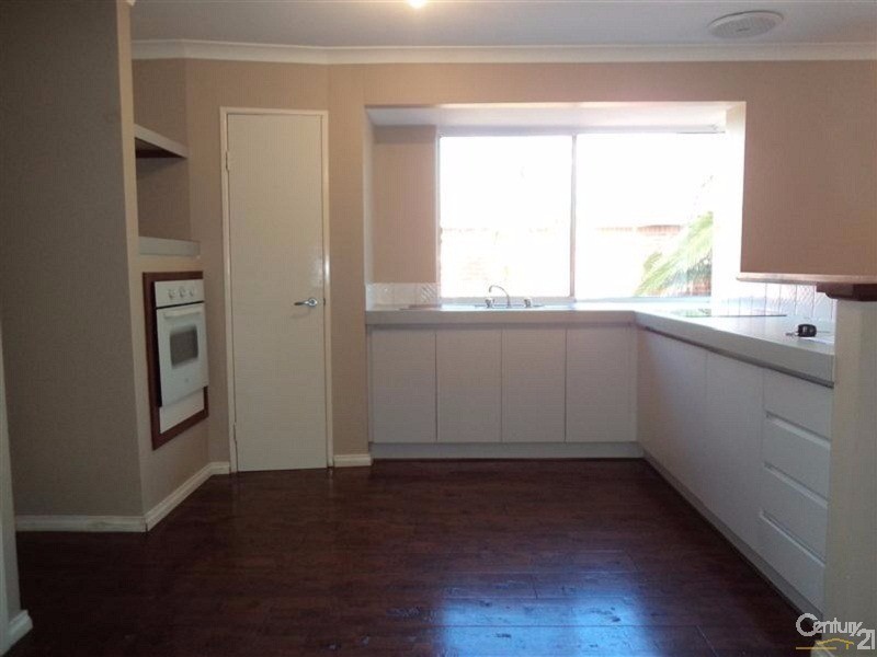 1 Leeder Street, Safety Bay WA 6169