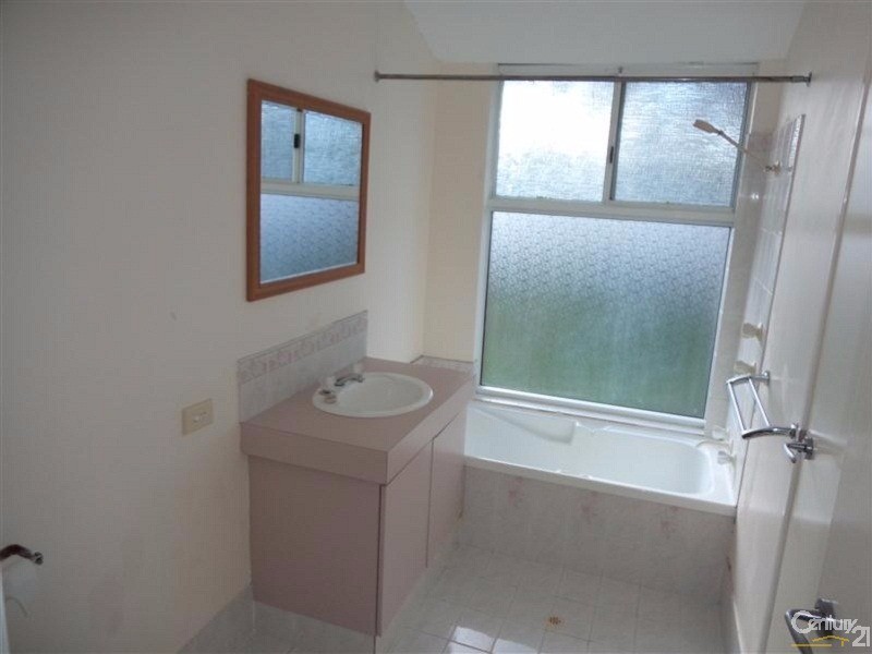 1 Leeder Street, Safety Bay WA 6169