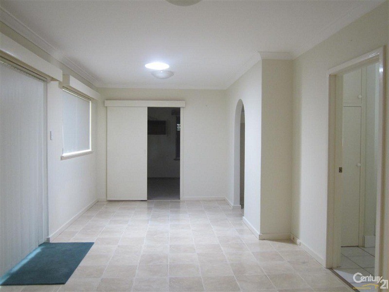 103 Safety Bay Road, Shoalwater WA 6169