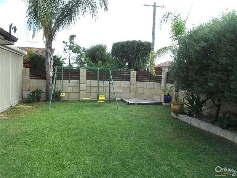 103 Safety Bay Road, Shoalwater WA 6169