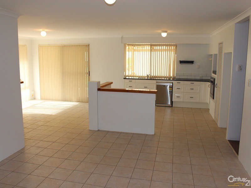 7 Cotton Place, Waikiki WA 6169